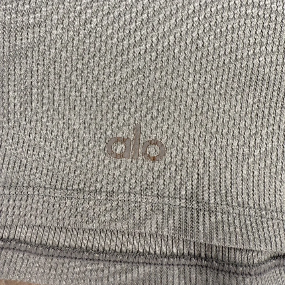 Alo Ribbed Chic Bra Tank Athletic Heather Grey XS
